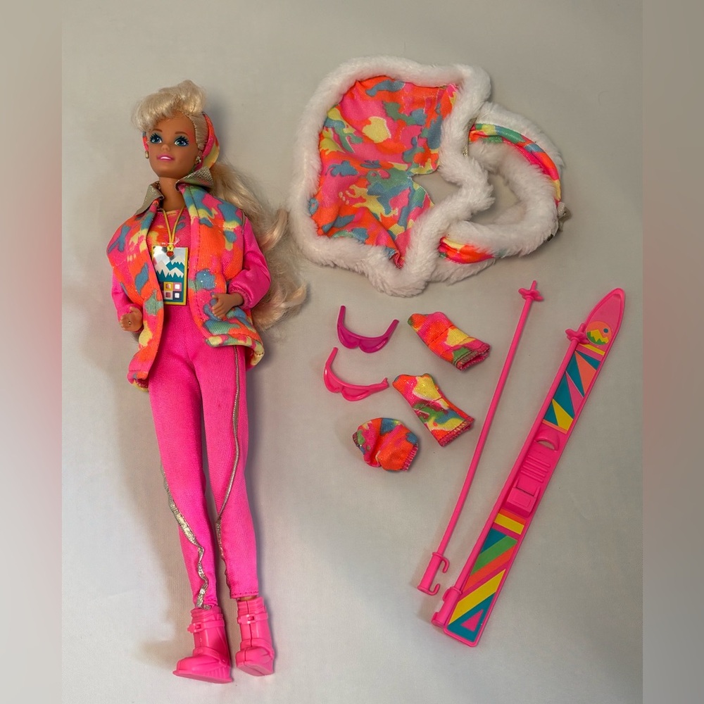 1991 Ski Fun Barbie (7511)